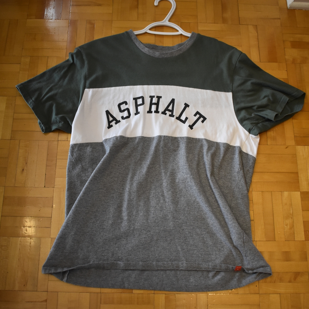 Asphalt Skateboard Men's Green and Gray Colorblock T-Shirt
